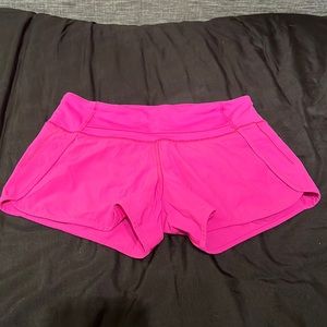 Lululemon Speed-Up Running Shorts 3 inch. Size 4. Bright Magenta.